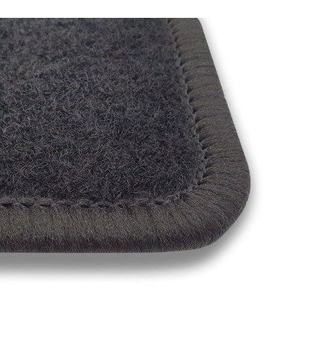 Tapis Sur Mesure Grand Tourisme  Coffre Noir
