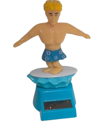 FIGURINE SOLAIRE SURFEUR