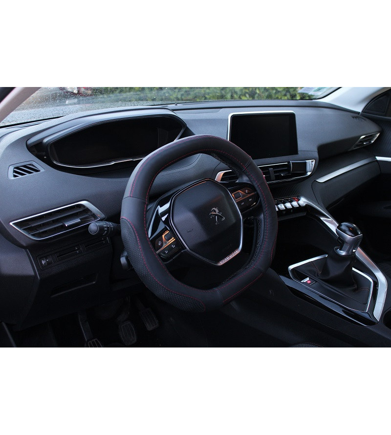 Couvre-volant cuir double méplat 36 x 32 cm – Confort et élégance pour volant sport Couvre-volant cuir double méplat 36 x 32 cm – Confort et élégance pour volant sport